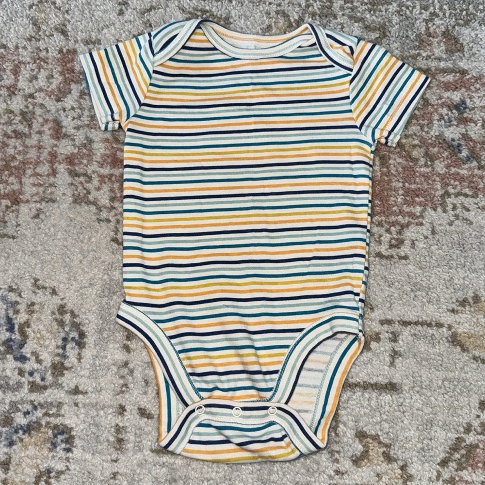 Old Navy Lost at Sea 5-Pack Baby Bodysuits 6-12M
